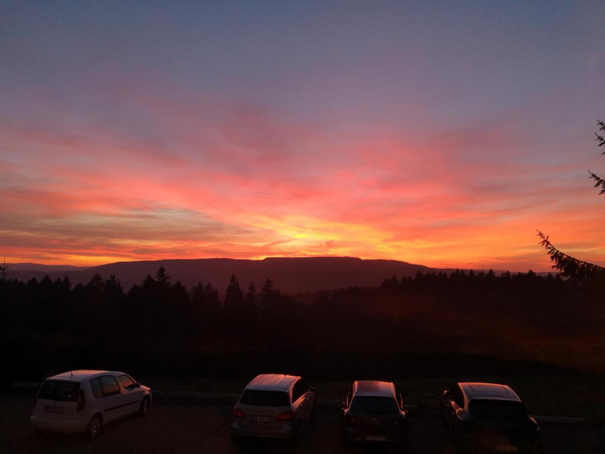 Hotel Schoene Aussicht Masserberg Bagian luar foto