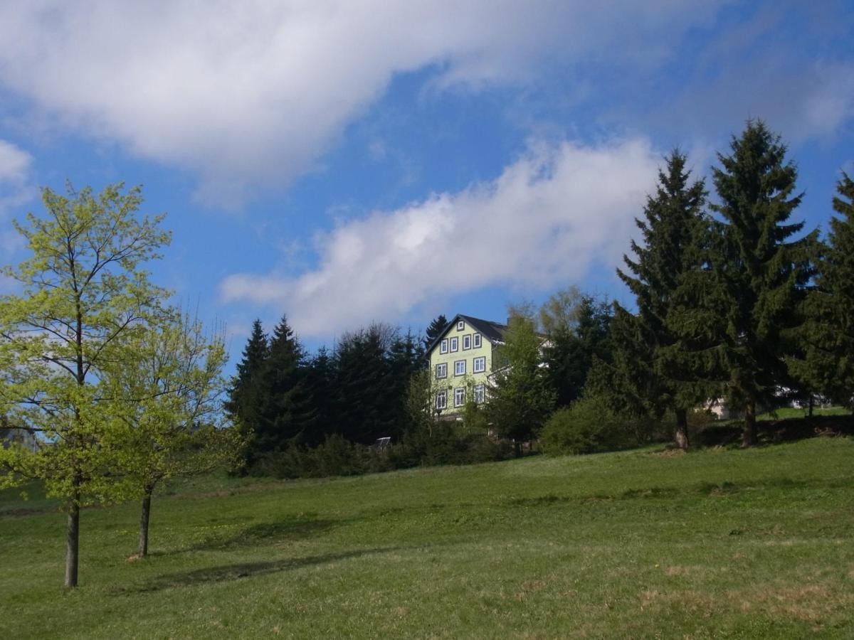 Hotel Schoene Aussicht Masserberg Bagian luar foto