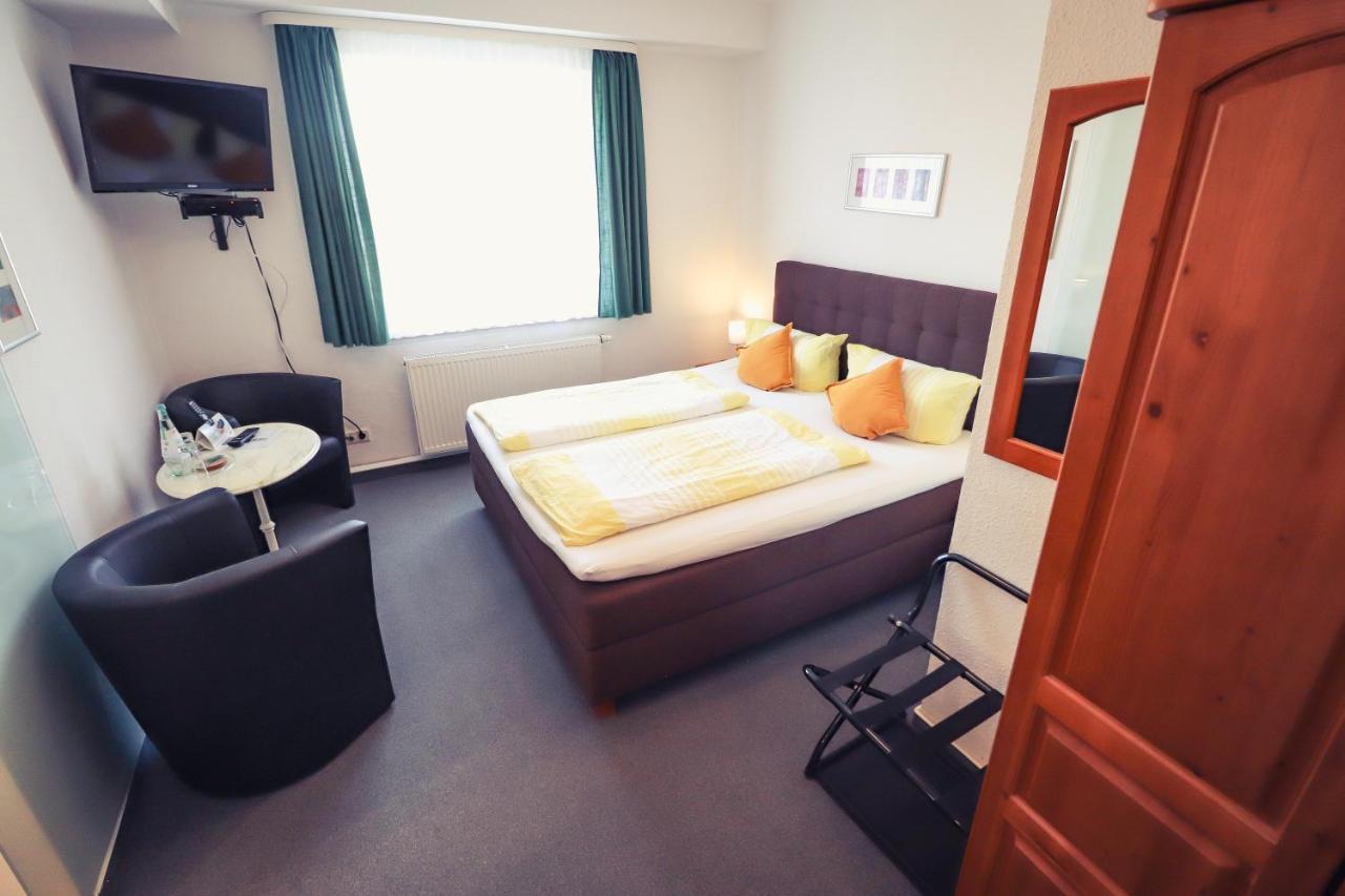 Hotel Schoene Aussicht Masserberg Bagian luar foto