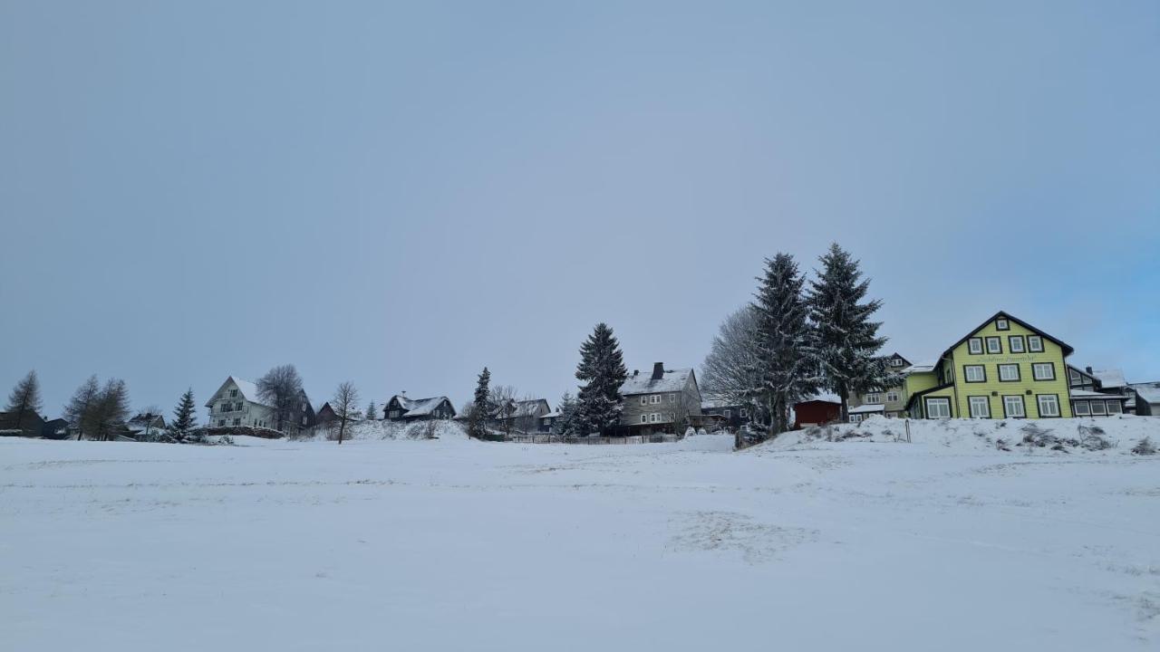 Hotel Schoene Aussicht Masserberg Bagian luar foto